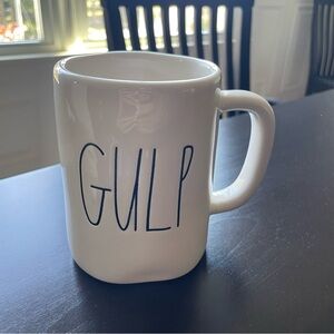 Original Magenta Rae Dunn gulp mug in perfect condition